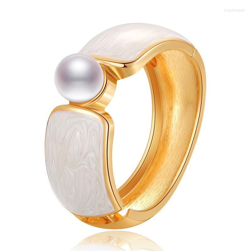 Bangle Drip Oil Pearl Open Bracelets Women Trendy Vintage Turkish Lucky Wrist Wedding Party Gift Jewelry
Bangle Drip Oil Pearl Open Bracelets Women Trendy Vintage Turkish Lucky Wrist Wedding Party Gift Jewelry