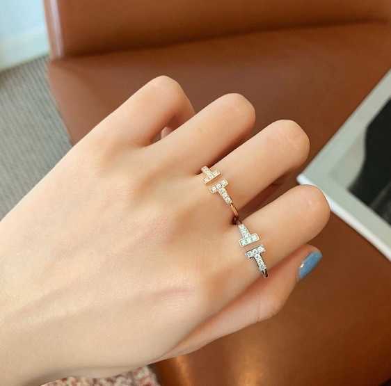 high-quality V Gold Double t Full Diamond Ring High Quality 18k Rose Set tiffay 3 CNC Couple
high-quality V Gold Double t Full Diamond Ring High Quality 18k Rose Set tiffay 3 CNC Couple
