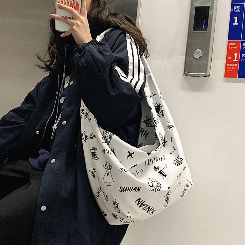 Evening Bags Women Large Shoulder Bag Graffiti Print Nylon Cloth Handbag Designer Tote Ladies Canvas Books Big Shopping For Girls, Graffiti black
Evening Bags Women Large Shoulder Bag Graffiti Print Nylon Cloth Handbag Designer Tote Ladies Canvas Books Big Shopping For Girls, Graffiti black