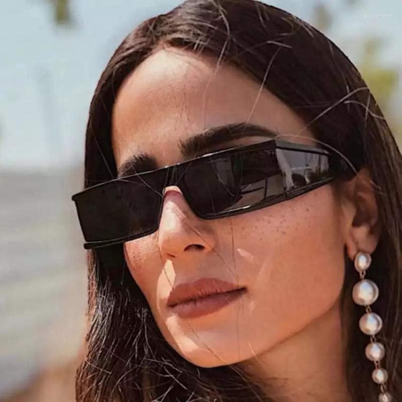 Sunglasses DYTYMJ Rectangle Punk Woman Retro Small Frame Mirror Men Vintage Metal Hinge Glasses Gafas De Sol Hombre
Sunglasses DYTYMJ Rectangle Punk Woman Retro Small Frame Mirror Men Vintage Metal Hinge Glasses Gafas De Sol Hombre