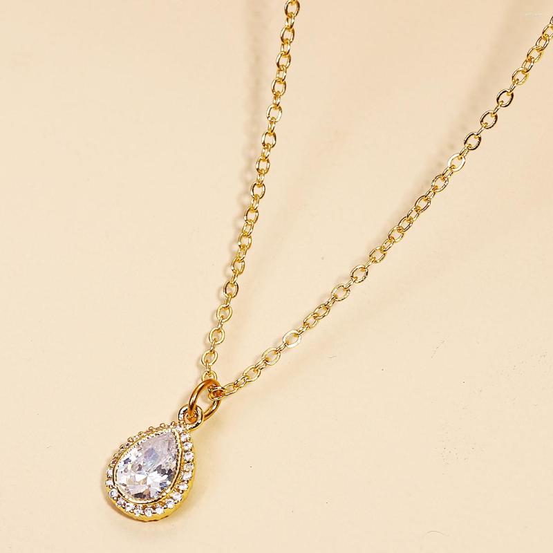 Pendant Necklaces Fashion Delicate Water Droplet Necklace For Women Zircon Inlaid Metal Chain Romantic Party Wedding Engagement Jewelry
Pendant Necklaces Fashion Delicate Water Droplet Necklace For Women Zircon Inlaid Metal Chain Romantic Party Wedding Engagement Jewelry
