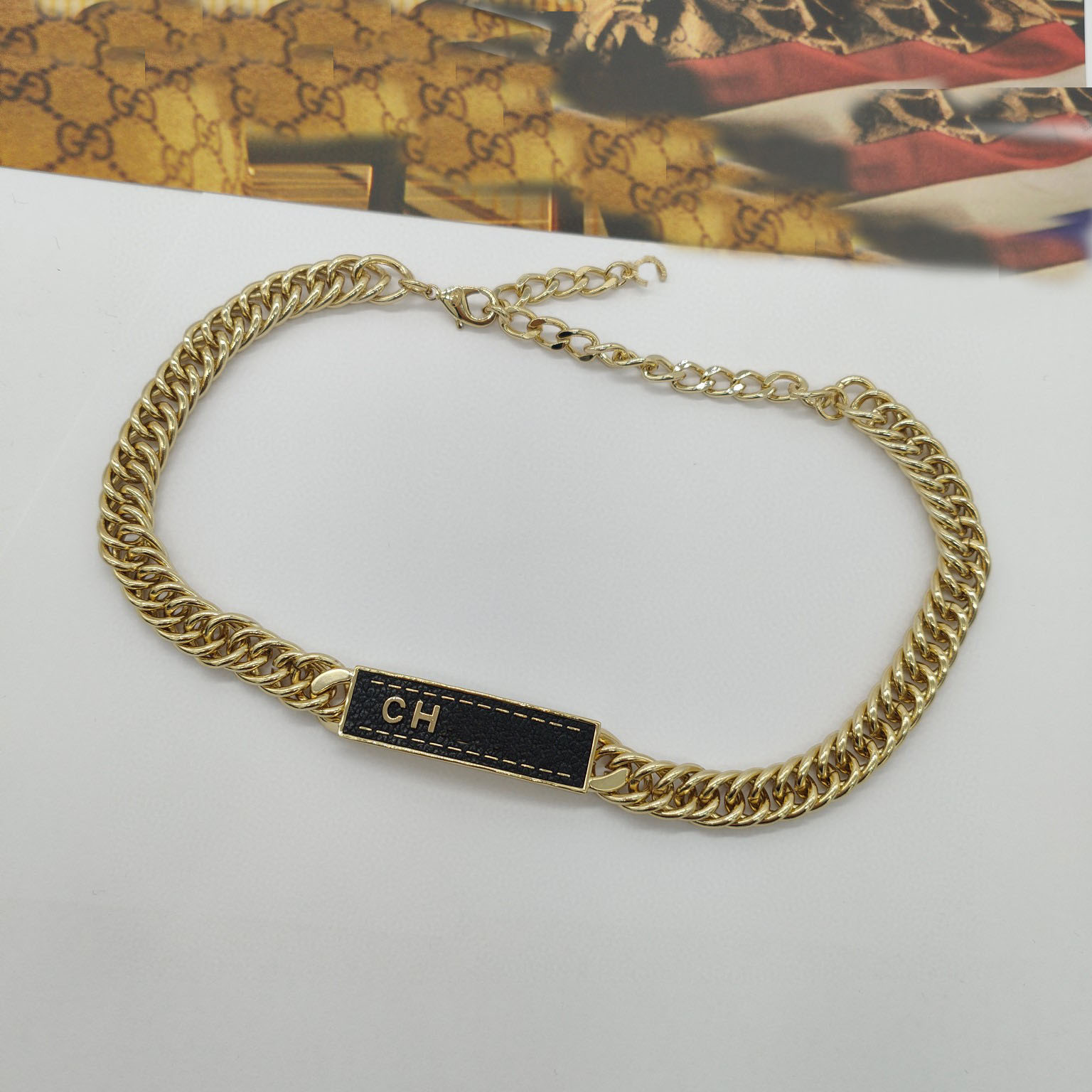 2023 Luxury quality Charm pendant necklace with words and rectangle shape design brooch have box stamp have box stap PS7042B
2023 Luxury quality Charm pendant necklace with words and rectangle shape design brooch have box stamp have box stap PS7042B