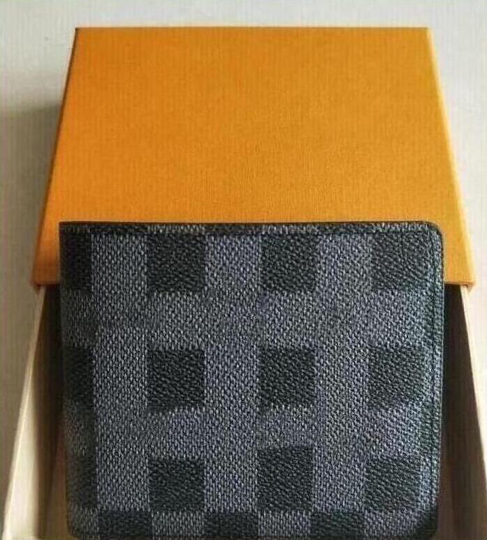 Designer Wallets Tote luxury brand wallet High Quality Leather Men short Wallets for women Men Coin purse Clutch Bags with box 01, White grid
Designer Wallets Tote luxury brand wallet High Quality Leather Men short Wallets for women Men Coin purse Clutch Bags with box 01, White grid