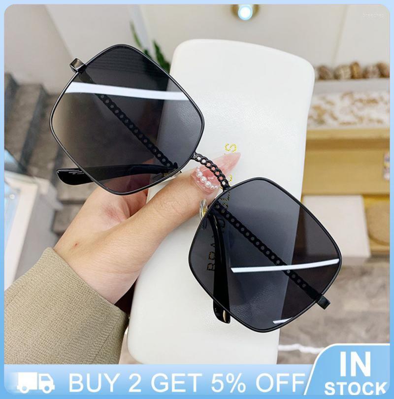 Sunglasses Women Full Frame Slim UV400 Beach Summer Unisex Gradient Hollow Mirror Shaft High-quality Sunglasse
Sunglasses Women Full Frame Slim UV400 Beach Summer Unisex Gradient Hollow Mirror Shaft High-quality Sunglasse