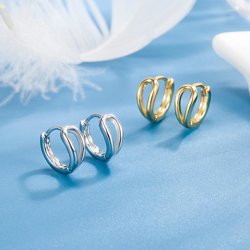 Hoop Earrings Girls' Tiny Glossy Smooth Copper Geometric Hollow Huggies Female Trendy Earring Piercing Accessories Jewelry Gifts
Hoop Earrings Girls' Tiny Glossy Smooth Copper Geometric Hollow Huggies Female Trendy Earring Piercing Accessories Jewelry Gifts