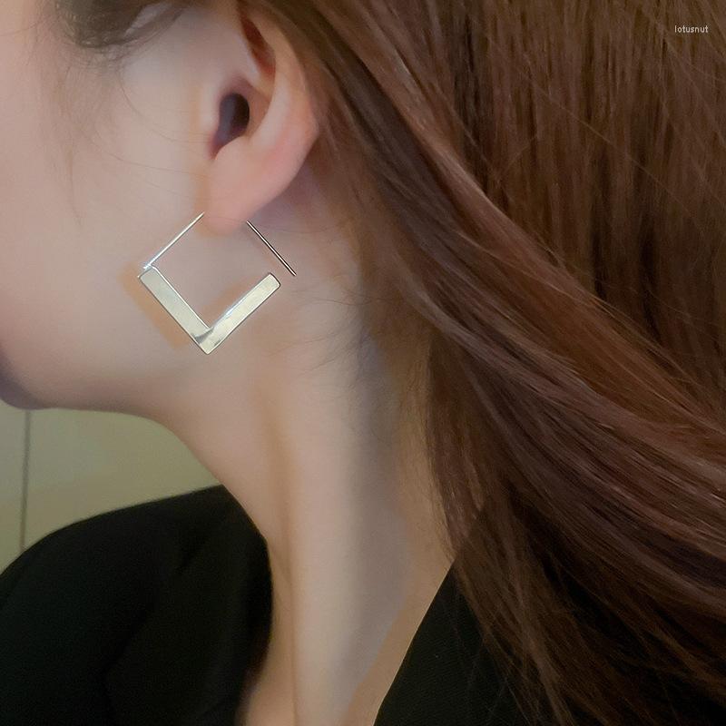 Hoop Earrings Metal Geometric For Women Simple Design Personalized Earring Luxury Fashion Accessories Wholesale 2023 Gift
Hoop Earrings Metal Geometric For Women Simple Design Personalized Earring Luxury Fashion Accessories Wholesale 2023 Gift