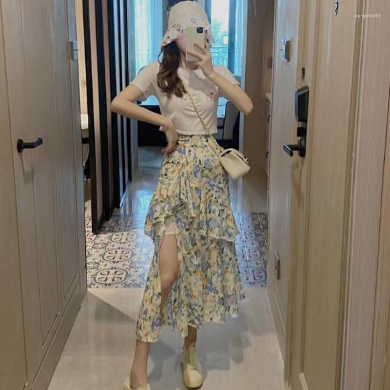 Skirts Maxi Silk For Woman Long Ruffle With Slit Women's Skirt Chiffon Pleated Pleat Floral Satin In Y2k Harajuku V Clothes, Blue skirt
Skirts Maxi Silk For Woman Long Ruffle With Slit Women's Skirt Chiffon Pleated Pleat Floral Satin In Y2k Harajuku V Clothes, Blue skirt