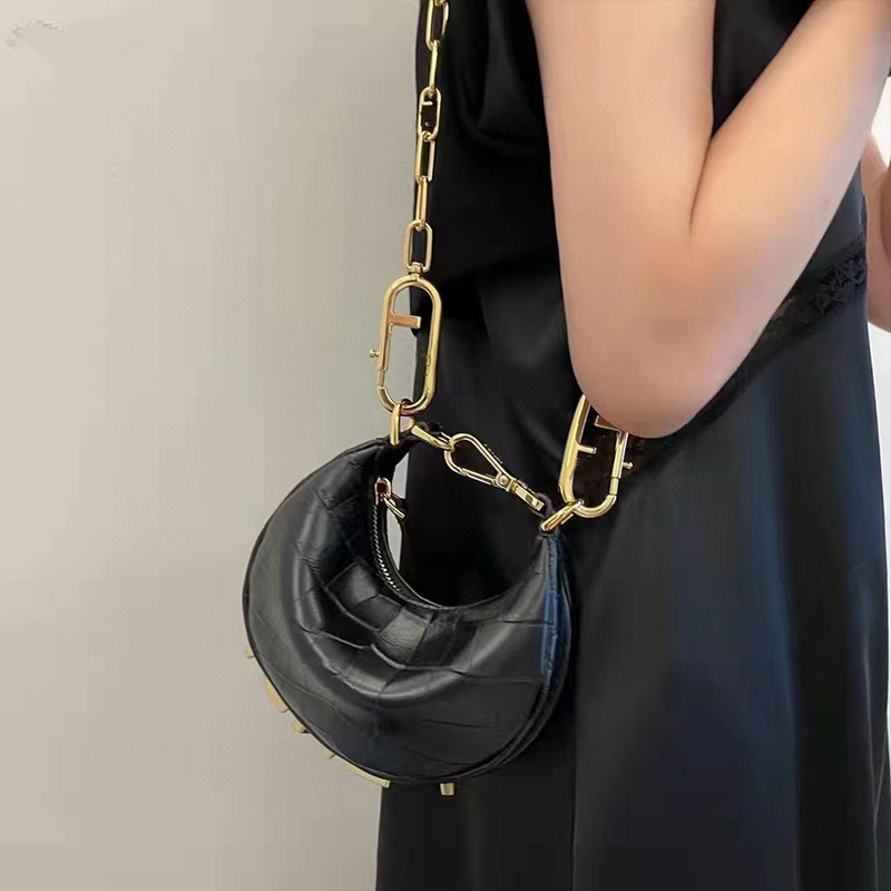 TOP tote bag mni crossbody bag Luxurys Handbags Chain Shoulder bag purse saddle Sling Bag Half Moon Wallet Women Designer bottom Metallic F Letters Pouch Fashion, Yellow
TOP tote bag mni crossbody bag Luxurys Handbags Chain Shoulder bag purse saddle Sling Bag Half Moon Wallet Women Designer bottom Metallic F Letters Pouch Fashion, Yellow