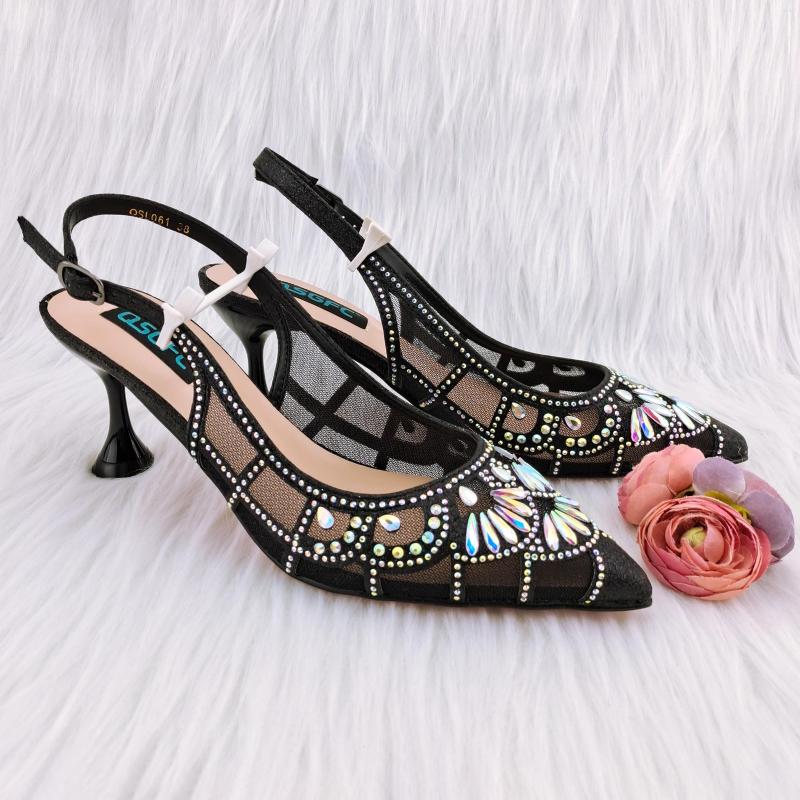 Dress Shoes 2023 Italian Design Mesh Fish Scale Pattern Hollow With Shaped Shiny Rhinestone Decoration Fashion Party Ladies, Only shoes green
Dress Shoes 2023 Italian Design Mesh Fish Scale Pattern Hollow With Shaped Shiny Rhinestone Decoration Fashion Party Ladies, Only shoes green