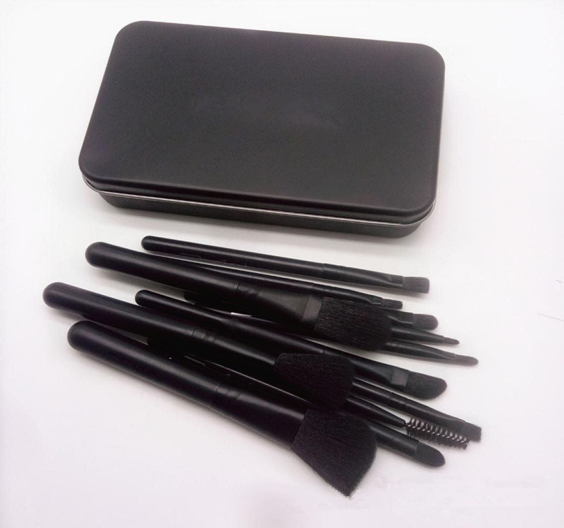 M Makeup Brushes Set Kit Professional 12 Pcs Foundation eyeshadow Cosmetics Make up Brush6893075
M Makeup Brushes Set Kit Professional 12 Pcs Foundation eyeshadow Cosmetics Make up Brush6893075
