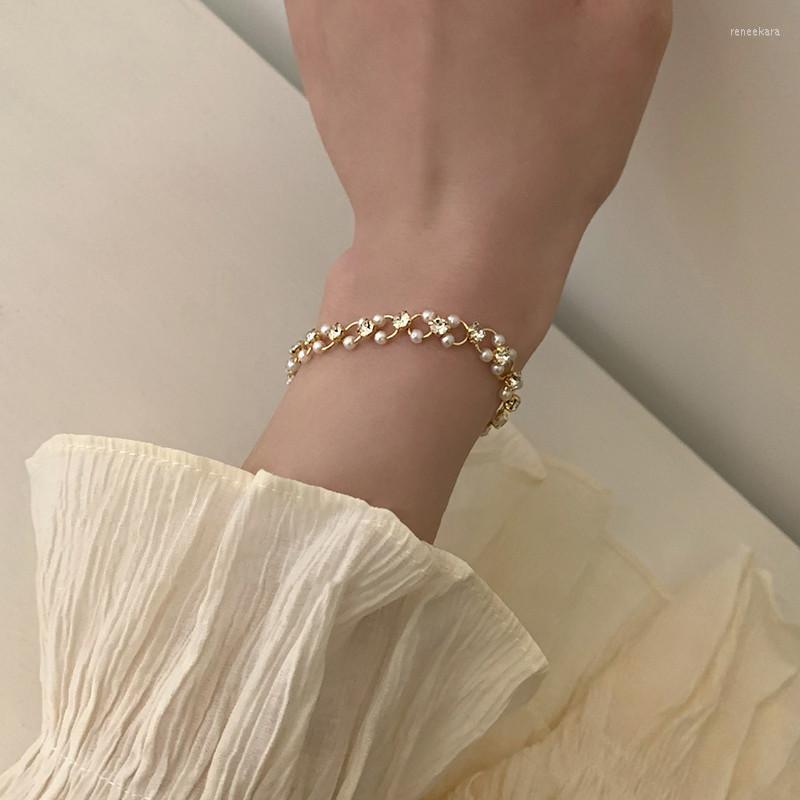 Link Bracelets MYJIEBIN Fashion Cross Border Creative Pearl Double Layer Bracelet Jewelry Elegant And Exquisite Alloy For Women
Link Bracelets MYJIEBIN Fashion Cross Border Creative Pearl Double Layer Bracelet Jewelry Elegant And Exquisite Alloy For Women