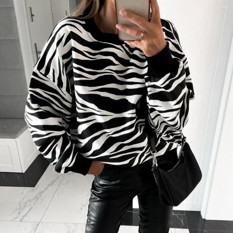 Women' Hoodies Women Sweatshirt Contrast Color Round Neck Zebra Stripe Print Leopard Pattern Pullover Long Sleeves Female Clothes, Black
Women' Hoodies Women Sweatshirt Contrast Color Round Neck Zebra Stripe Print Leopard Pattern Pullover Long Sleeves Female Clothes, Black