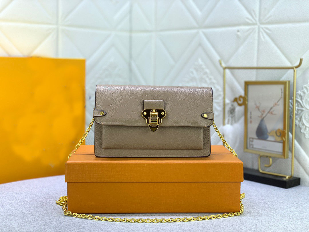 New Designer bag high-quality one shoulder bag with purse function women's fashion handbag strap, Coffee - red
New Designer bag high-quality one shoulder bag with purse function women's fashion handbag strap, Coffee - red