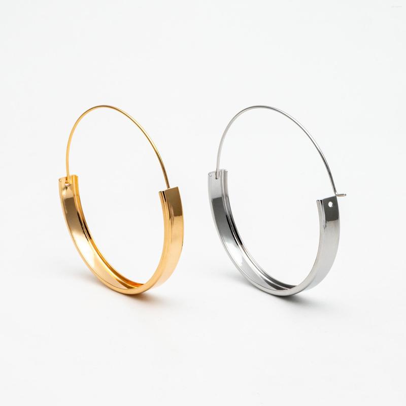 Hoop Earrings 4pcs Gold/ Rhodium Plated Brass Large Geometric Round 30/ 50mm (GB-3733)
Hoop Earrings 4pcs Gold/ Rhodium Plated Brass Large Geometric Round 30/ 50mm (GB-3733)