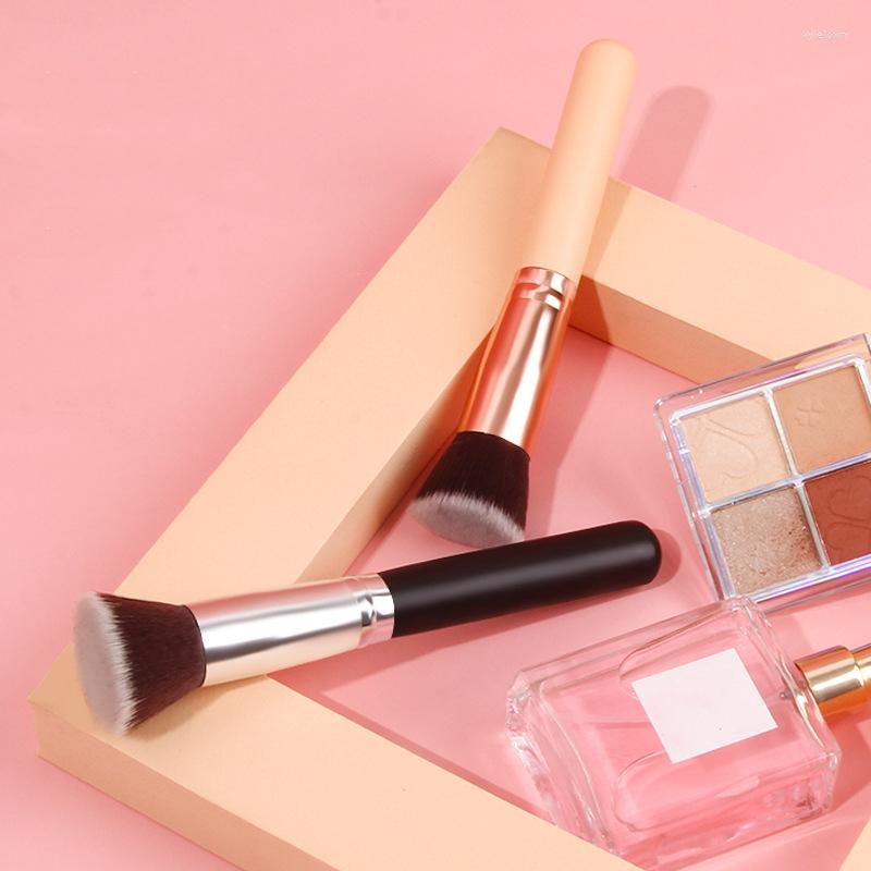 Makeup Brushes Single Flat Head Brush Beginner Facial Contour Foundation Make-up Women Professional Beauty Tool
Makeup Brushes Single Flat Head Brush Beginner Facial Contour Foundation Make-up Women Professional Beauty Tool