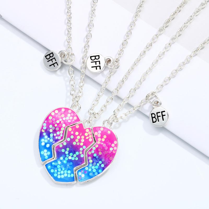 Pendant Necklaces Lovecryst 3pcs/set Heart Break Love Fade Color Friend Magnetic Necklace BFF Friendship Jewelry Gifts For Kids
Pendant Necklaces Lovecryst 3pcs/set Heart Break Love Fade Color Friend Magnetic Necklace BFF Friendship Jewelry Gifts For Kids