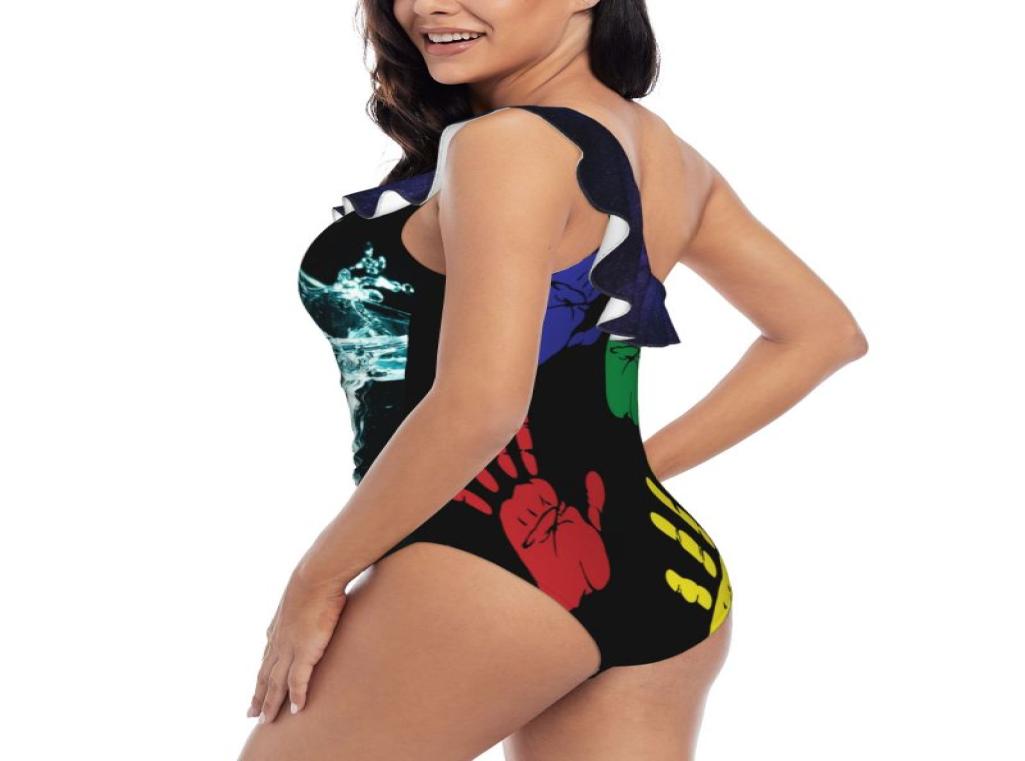 Swimsuit The new onepiece is a fashionable swimsuit for women Beach Female Swimsuits material nylon texture Comfortable soft bra 7212017
Swimsuit The new onepiece is a fashionable swimsuit for women Beach Female Swimsuits material nylon texture Comfortable soft bra 7212017