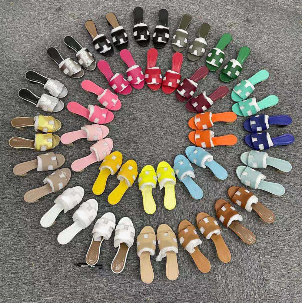 Slippers Women's beach Sandals Famous classic high heels summer designer fashion slippers leather women's brand slides hotel bathroom sexy chunky heel sandals big, #01
Slippers Women's beach Sandals Famous classic high heels summer designer fashion slippers leather women's brand slides hotel bathroom sexy chunky heel sandals big, #01