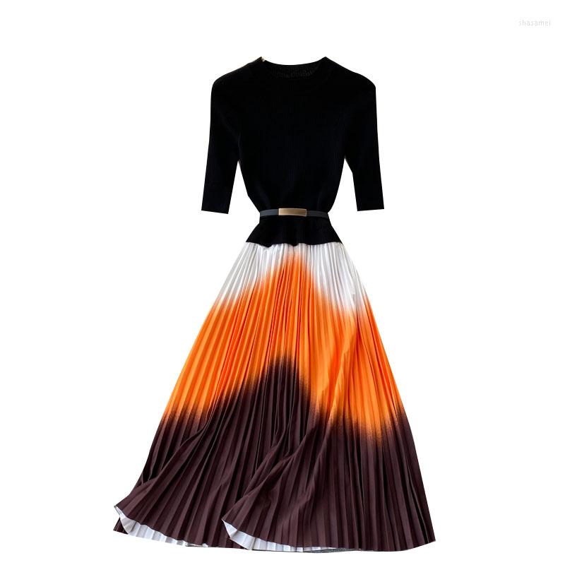 Casual Dresses 2023 Fashion Fake Two-piece Elegant Knitted Stitching O-neck Pleated Skirt Women' Waist Big Swing Slim Stretch Dress, Picture color
Casual Dresses 2023 Fashion Fake Two-piece Elegant Knitted Stitching O-neck Pleated Skirt Women' Waist Big Swing Slim Stretch Dress, Picture color