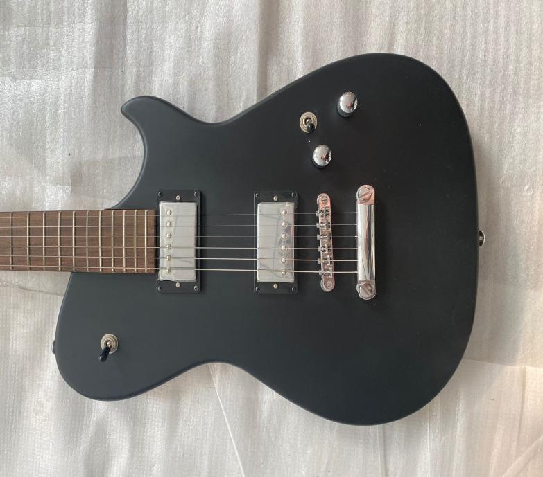 Rare Manson MA1 EVO Tele Satin Black Electric Guitar Chrome Hardware Rosewood Fingerboard4736308
Rare Manson MA1 EVO Tele Satin Black Electric Guitar Chrome Hardware Rosewood Fingerboard4736308