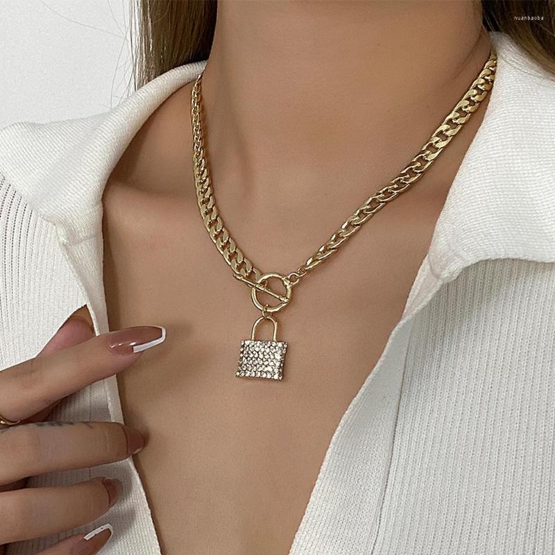 Chains Lifefontier Luxury Rhinestones Lock Thick Chain Pendant Necklaces For Women Men Personality Gold Silver Color Necklace Jewelry
Chains Lifefontier Luxury Rhinestones Lock Thick Chain Pendant Necklaces For Women Men Personality Gold Silver Color Necklace Jewelry