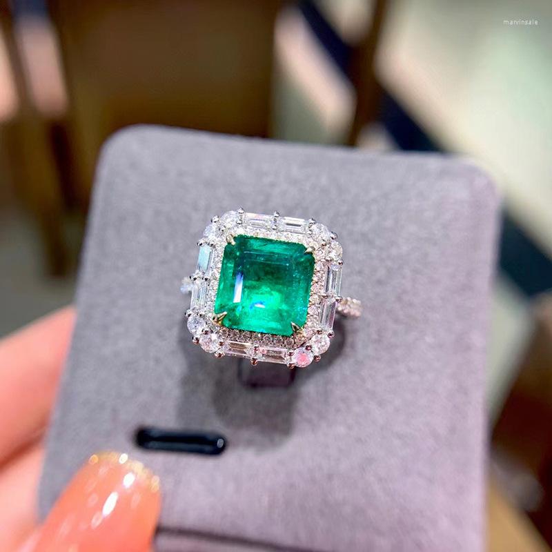 Cluster Rings Exquisite Fashion Emerald Zircon For Ladies Wedding Engagement Paraiba Jewelry Gifts
Cluster Rings Exquisite Fashion Emerald Zircon For Ladies Wedding Engagement Paraiba Jewelry Gifts