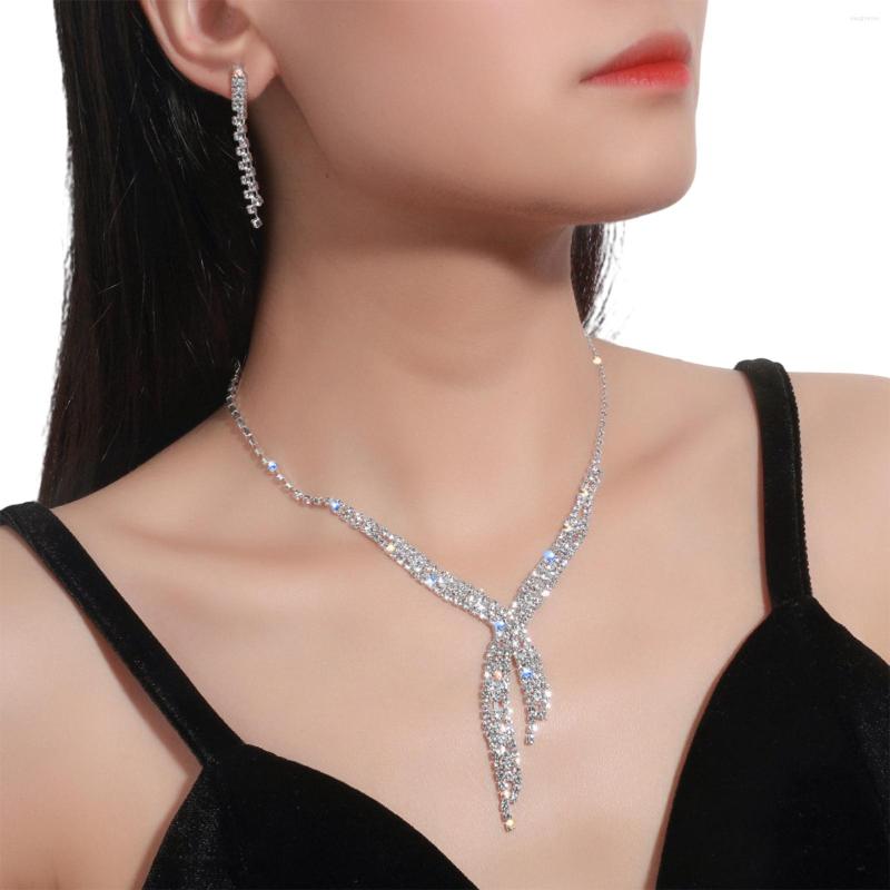 Necklace Earrings Set Rhinestone Silver Chain Jewelry With Shiny For Bridesmaid Wedding Masquerade, Picture shown
Necklace Earrings Set Rhinestone Silver Chain Jewelry With Shiny For Bridesmaid Wedding Masquerade, Picture shown