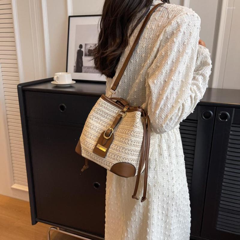 Evening Bags Straw Hand Bag PU Stitching Woven Weaving Handbags Women Splice Shoulder Fashion Ladies Bucket Beach Crossbody, Beige
Evening Bags Straw Hand Bag PU Stitching Woven Weaving Handbags Women Splice Shoulder Fashion Ladies Bucket Beach Crossbody, Beige
