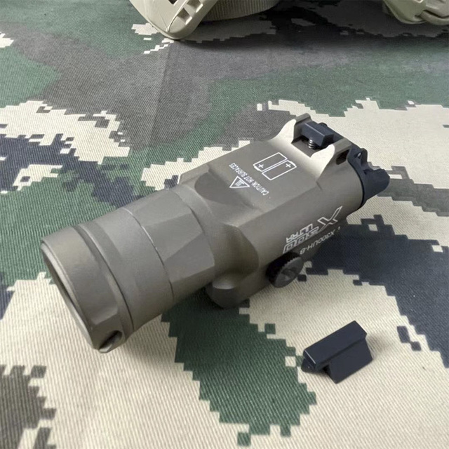 Tactical X300UH-B Flashlight X300UH Scout Light White LED Fit 20mm Picatinny Rail Hunting Sportting-DE, Customize
Tactical X300UH-B Flashlight X300UH Scout Light White LED Fit 20mm Picatinny Rail Hunting Sportting-DE, Customize