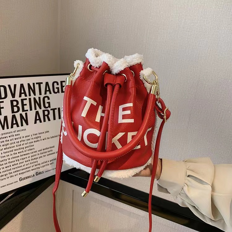 Red Sugao Brand Name Handbag Women's Crossbody bag Tote bag pu Leather Handbag clutch new 5A quality fashion bag Bucket bag, Khaki
Red Sugao Brand Name Handbag Women's Crossbody bag Tote bag pu Leather Handbag clutch new 5A quality fashion bag Bucket bag, Khaki