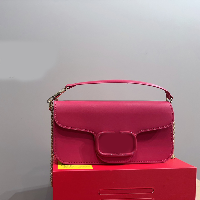 Baguette Satchel Chains Bag Cross Body Designer Brand Bag Tote 2023 Luxurys Handbag Fashion Shoulder High Quality Bag Women Letter Purse Phone Wallet Plain, Box
Baguette Satchel Chains Bag Cross Body Designer Brand Bag Tote 2023 Luxurys Handbag Fashion Shoulder High Quality Bag Women Letter Purse Phone Wallet Plain, Box