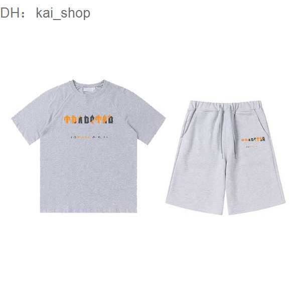 T-shirts Tracksuits t Shirt Designer Embroidery Letter Luxury Black White Grey Rainbow Color Summer Sports Fashion Cotton Cord Top Short Sleeve Size m xl 61
T-shirts Tracksuits t Shirt Designer Embroidery Letter Luxury Black White Grey Rainbow Color Summer Sports Fashion Cotton Cord Top Short Sleeve Size m xl 61