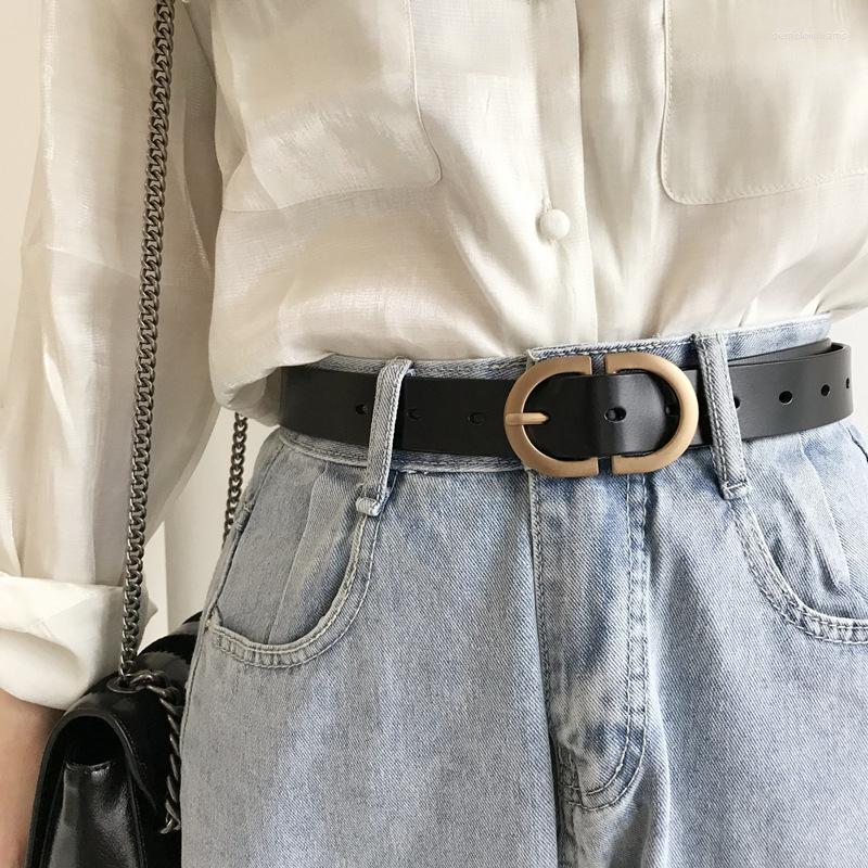 Belts Women's Leather Belt Simple And Stylish Multi-color Optional Dress With Jeans Designer Deluxe Black
Belts Women's Leather Belt Simple And Stylish Multi-color Optional Dress With Jeans Designer Deluxe Black