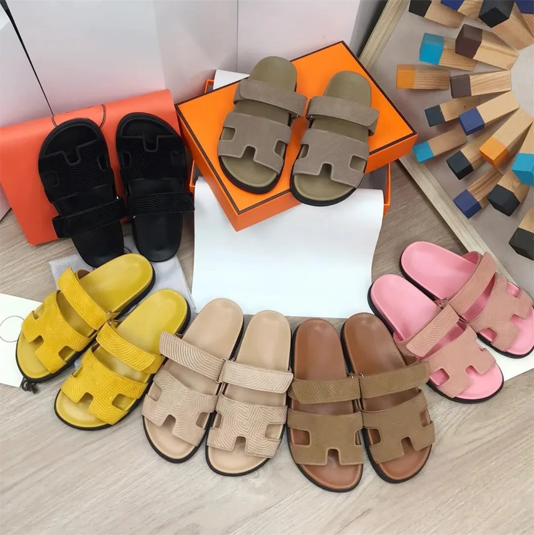 2023New Chypre Slippers Fashion Designer Sandals Comfort Slipper Platform Sandal Beach Classic Flat Sandal Lady Leather Flip Flops size35-44, 12
2023New Chypre Slippers Fashion Designer Sandals Comfort Slipper Platform Sandal Beach Classic Flat Sandal Lady Leather Flip Flops size35-44, 12