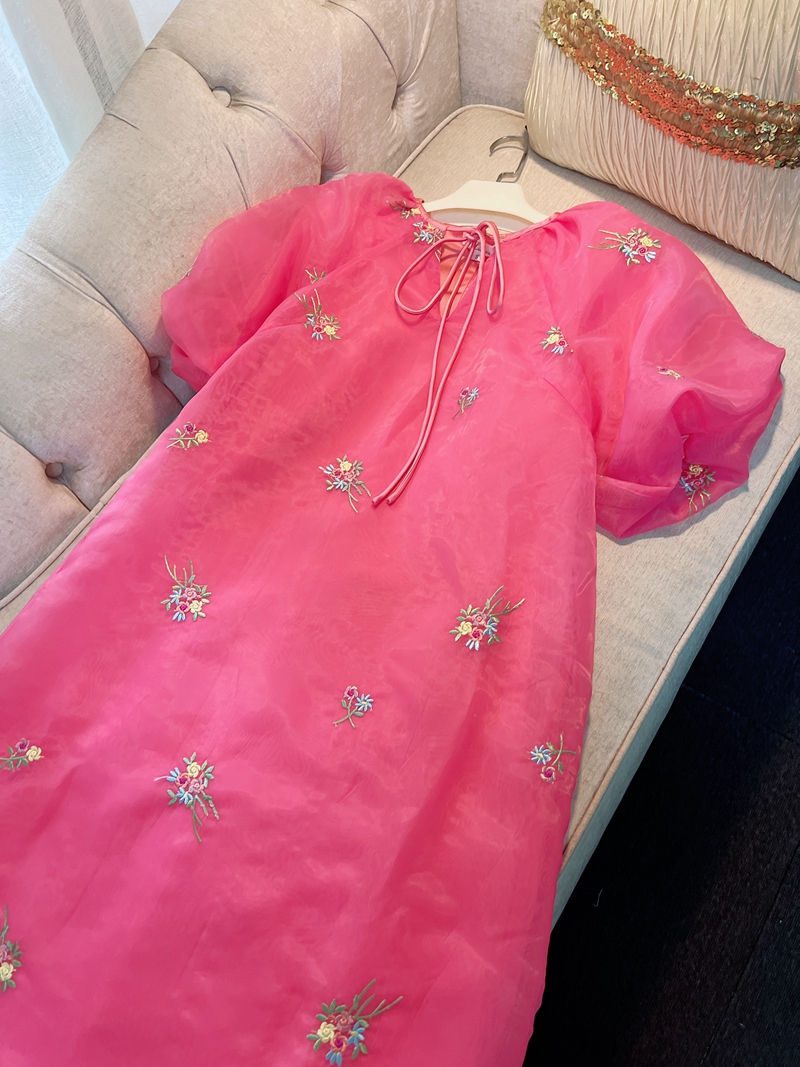 2023 Summer Pink Floral Embroidery Organza Dress 1/2 Half Puff Sleeve V Neck Front Tie Midi Casual Dresses H3L041406, Hot pink
2023 Summer Pink Floral Embroidery Organza Dress 1/2 Half Puff Sleeve V Neck Front Tie Midi Casual Dresses H3L041406, Hot pink