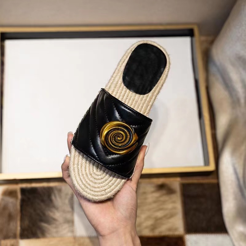 Slides luxury slippers women's platform designer flat sandals fashion slipper straw woven shoes casual metallic slide sandal espadrille fisherman's shoes, Brown
Slides luxury slippers women's platform designer flat sandals fashion slipper straw woven shoes casual metallic slide sandal espadrille fisherman's shoes, Brown