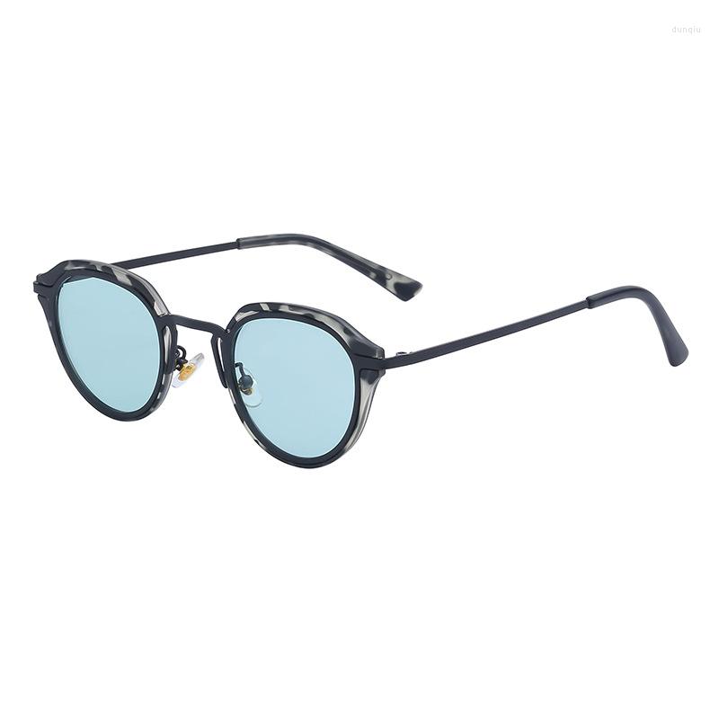 Sunglasses Ins Fashion Oval Women Retro Candy Color Shades UV400 Men Leopard Gradient Round Steampunk Sun Glasses
Sunglasses Ins Fashion Oval Women Retro Candy Color Shades UV400 Men Leopard Gradient Round Steampunk Sun Glasses