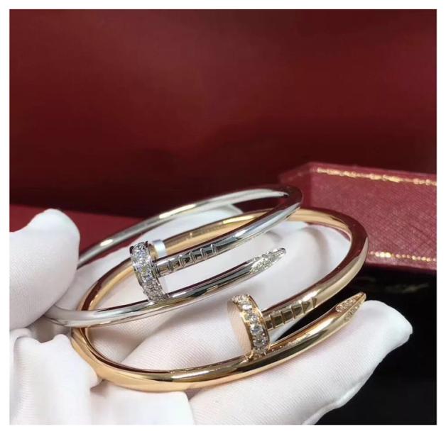 designer mens womens cuff bracelet bangle Bracelets man women stainless steel Silver Gold Rose gold 1619 Size Never Fading party 6905429
designer mens womens cuff bracelet bangle Bracelets man women stainless steel Silver Gold Rose gold 1619 Size Never Fading party 6905429