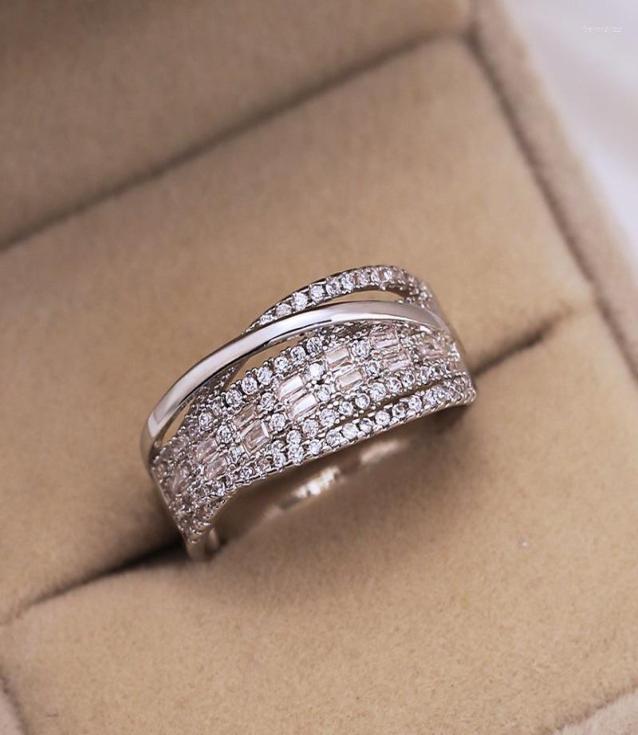 Cluster Rings Fashion Geometric Line Interlaced Ring Unique Design Creative Product Dinner Party Engagement8406998
Cluster Rings Fashion Geometric Line Interlaced Ring Unique Design Creative Product Dinner Party Engagement8406998