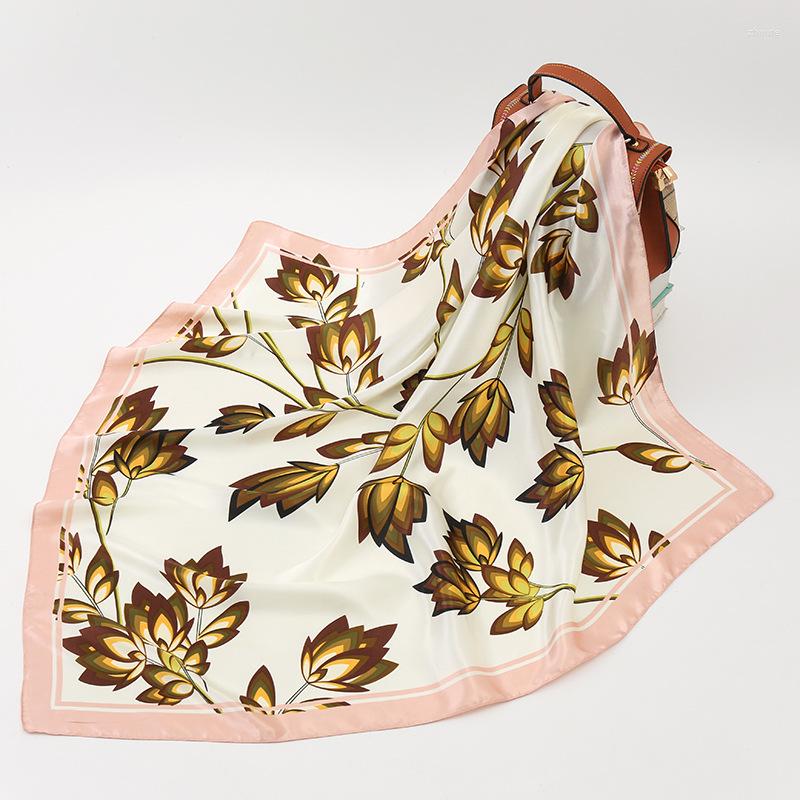 Scarves 2023 Design Muslim Kerchief Beach Sunscreen Bandanna Spring Fashion 90X90CM Square Shawls Luxury Style Large Muffler
Scarves 2023 Design Muslim Kerchief Beach Sunscreen Bandanna Spring Fashion 90X90CM Square Shawls Luxury Style Large Muffler