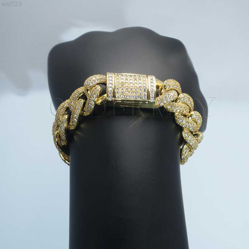 Cuban Bracelet Hip Hop Jewelry Iced Out Moissanite Diamond Miami 3 Rows Cuban Chain S925 Sliver 15mm Width 8in Cuban Link Chain
Cuban Bracelet Hip Hop Jewelry Iced Out Moissanite Diamond Miami 3 Rows Cuban Chain S925 Sliver 15mm Width 8in Cuban Link Chain