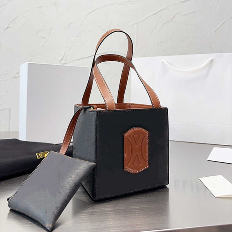 Luxury Bags Designer Bags Small Box Handbags Retro Playful Large Capacity Leather Shoulder Bags Two in One Purse Women's Fashion Cosmetic Bags 230604, Black
Luxury Bags Designer Bags Small Box Handbags Retro Playful Large Capacity Leather Shoulder Bags Two in One Purse Women's Fashion Cosmetic Bags 230604, Black