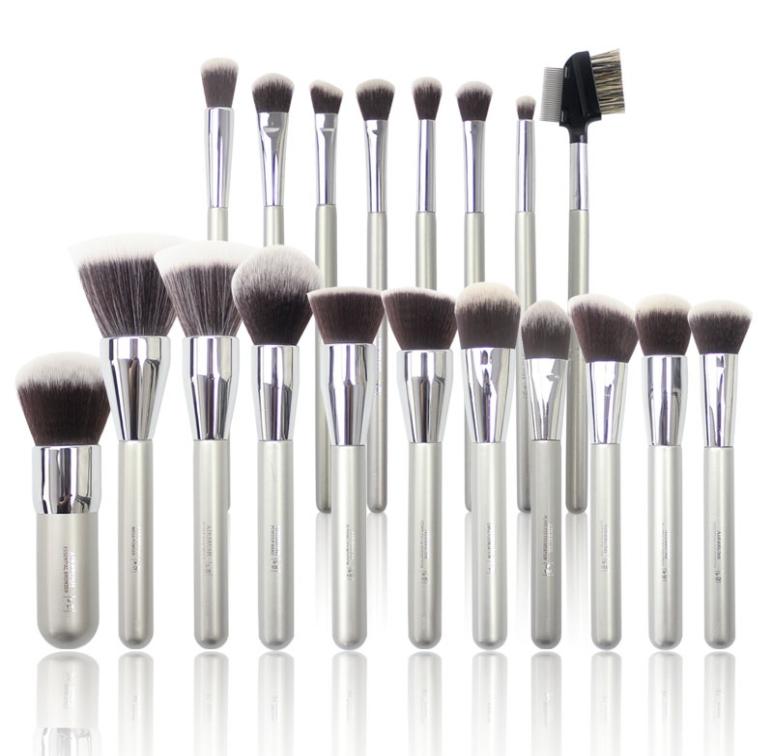 

Makeup brush Heavenly Luxe COSMETICS AIRBUSH 110 108 104 106 102 101 114 115 126 127Buffing Foundation Powder Blurring Eyeshadow C8474501