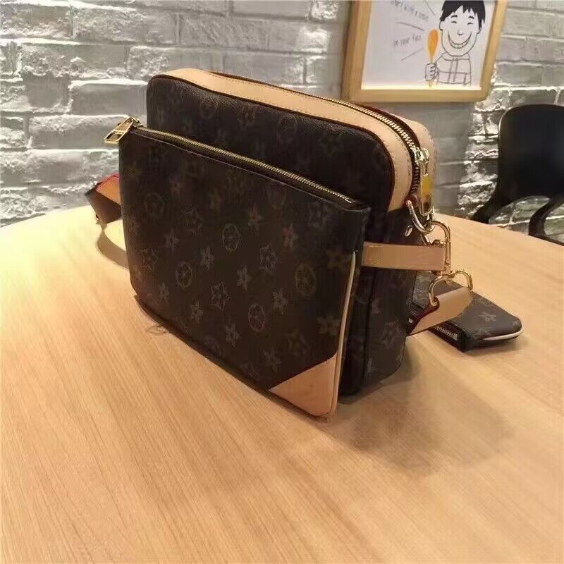 2023 Top Quality Evening Bag Cross Body Wallets Leather Patchwork New Men Women handbag shoulder bags designer handbags fashion bag wallet phone bao, Black flowers
2023 Top Quality Evening Bag Cross Body Wallets Leather Patchwork New Men Women handbag shoulder bags designer handbags fashion bag wallet phone bao, Black flowers