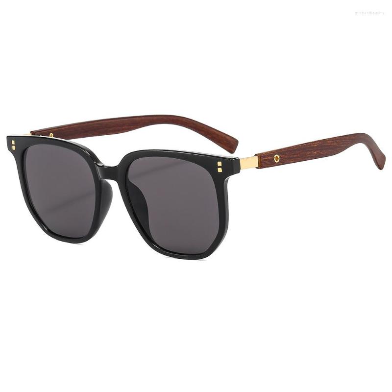 Sunglasses Brand Designer Vintage Square Men Women Fashion Green Sun Glasses Classic Oversized Sunglass Outdoor Sunshades UV400
Sunglasses Brand Designer Vintage Square Men Women Fashion Green Sun Glasses Classic Oversized Sunglass Outdoor Sunshades UV400