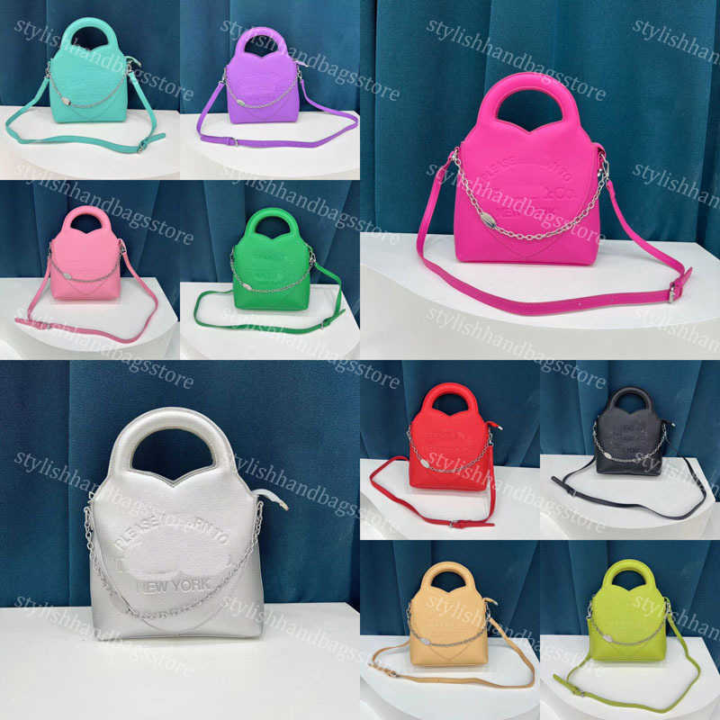 Shopping Bags PU Leather Handbag Chain Bag Women luxurys Fashion Designers Bags Female clutch Classic Girl Handbags 25-9-30cm stylishhandbagsstore, Silver
Shopping Bags PU Leather Handbag Chain Bag Women luxurys Fashion Designers Bags Female clutch Classic Girl Handbags 25-9-30cm stylishhandbagsstore, Silver