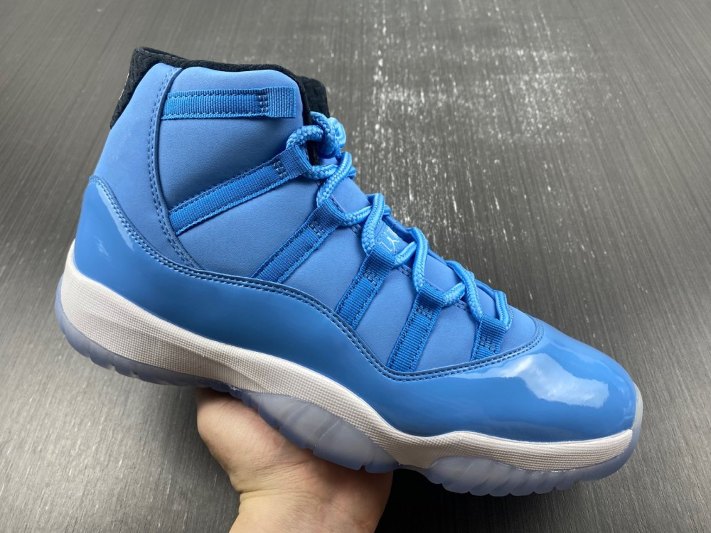 Authentic Jumpman 11 Basketball Shoes XI 11s Ultimate Gift Of Flight Pantone 717602-900 Sports Sneakers Real Carbon Fiber Come With box, #1
Authentic Jumpman 11 Basketball Shoes XI 11s Ultimate Gift Of Flight Pantone 717602-900 Sports Sneakers Real Carbon Fiber Come With box, #1