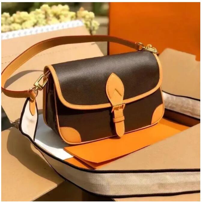 Fashion Women Bag Brand Design Shoulder Bag for Women Bags Handbag Handbags Lady Messenger Luxury Designers Crossbody Tote Wallet
Fashion Women Bag Brand Design Shoulder Bag for Women Bags Handbag Handbags Lady Messenger Luxury Designers Crossbody Tote Wallet