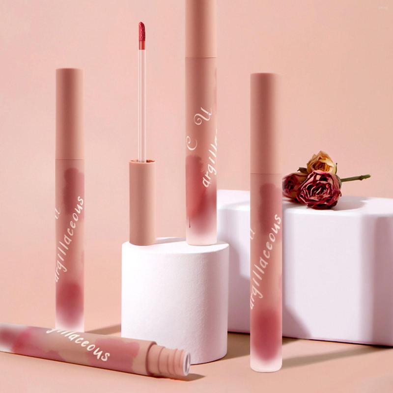 Lip Gloss Matte Mud Non-Stick Cup No Fading For Travel, 901
Lip Gloss Matte Mud Non-Stick Cup No Fading For Travel, 901