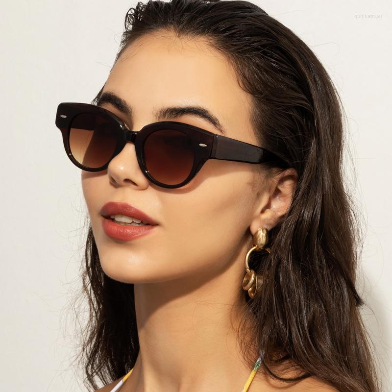 Sunglasses Fashion Cat Eye Rivets Women Vintage Sun Glasses Female Retro Summer Style Eyeglasses Luxury UV400 Protection
Sunglasses Fashion Cat Eye Rivets Women Vintage Sun Glasses Female Retro Summer Style Eyeglasses Luxury UV400 Protection